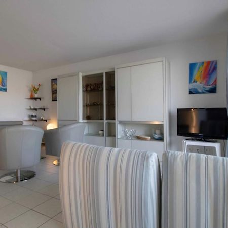 Apartment With Balcony And View On The Port Fréjus Eksteriør billede